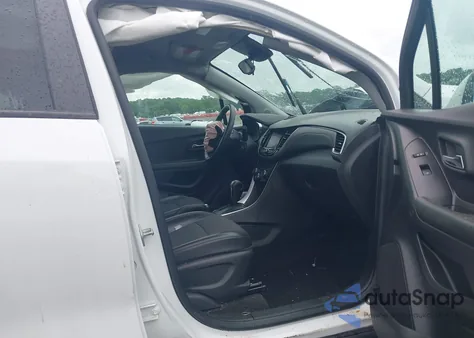 2021 Chevrolet Trax Awd Lt from USA, damaged, VIN KL7CJPSM8MB374432